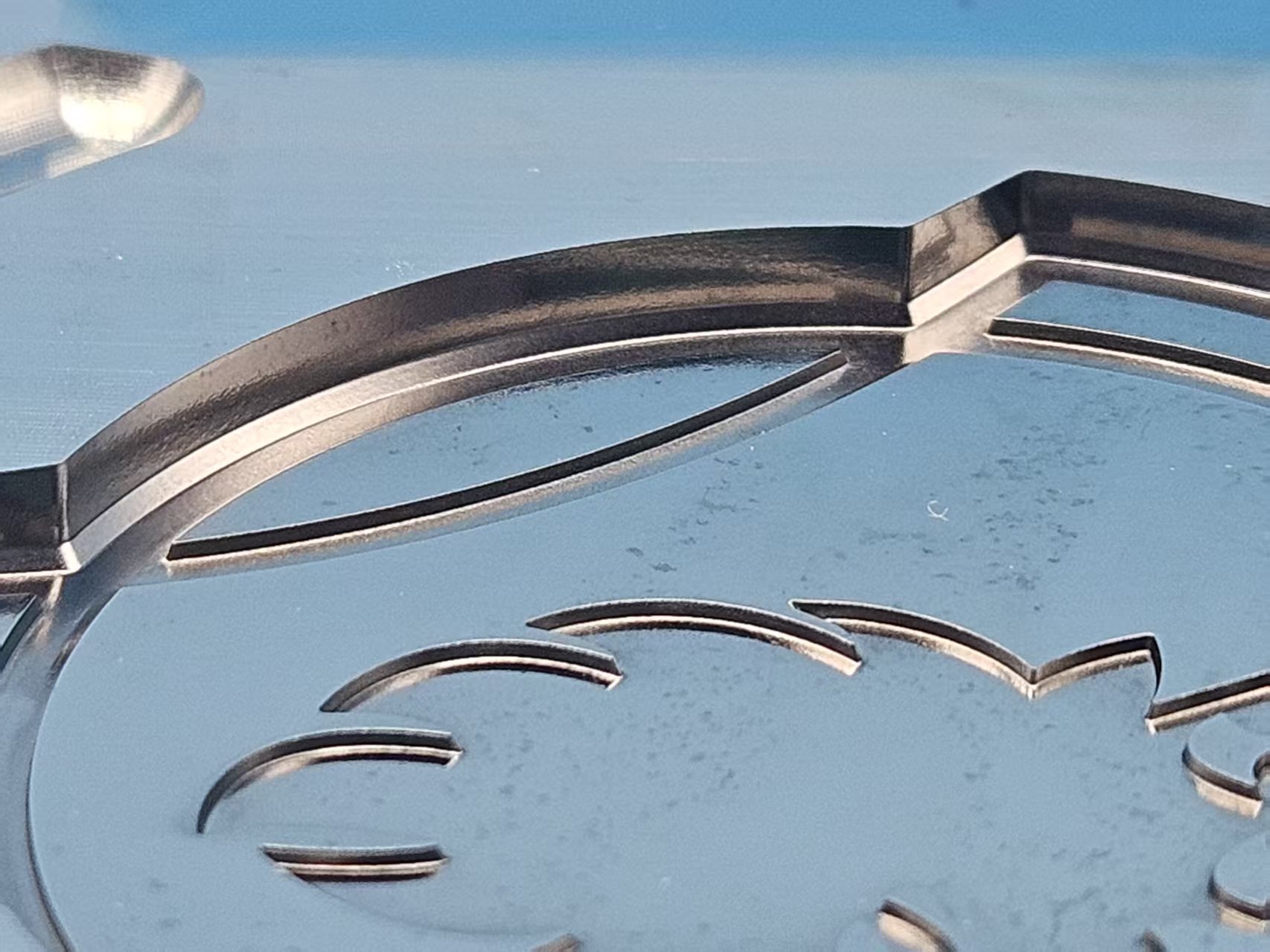 High-gloss parts — Fides Global Link